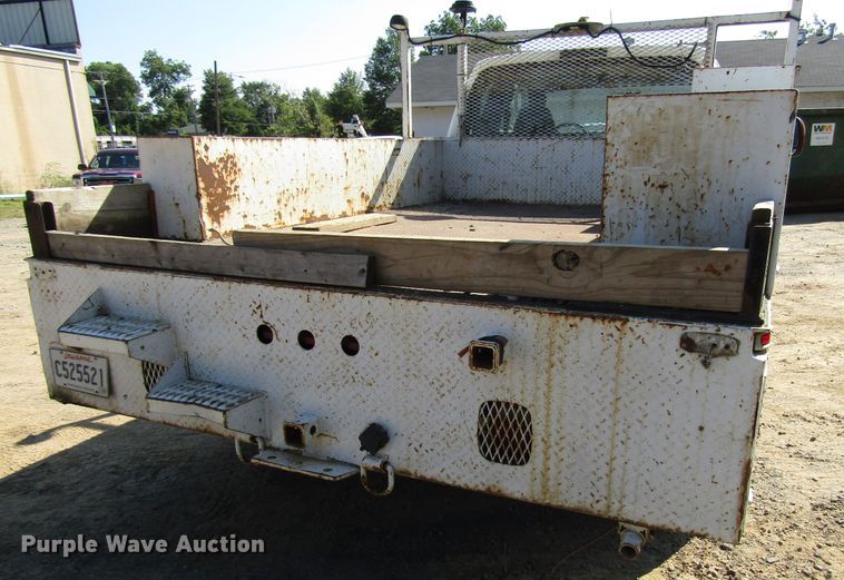 image for item DG1347 2004 Ford F450 Super Duty SuperCab utility truck