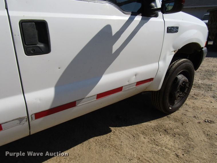 image for item DG1347 2004 Ford F450 Super Duty SuperCab utility truck