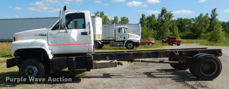 image for item DG4793 1996 Chevrolet Kodiak C6500 truck cab and chassis