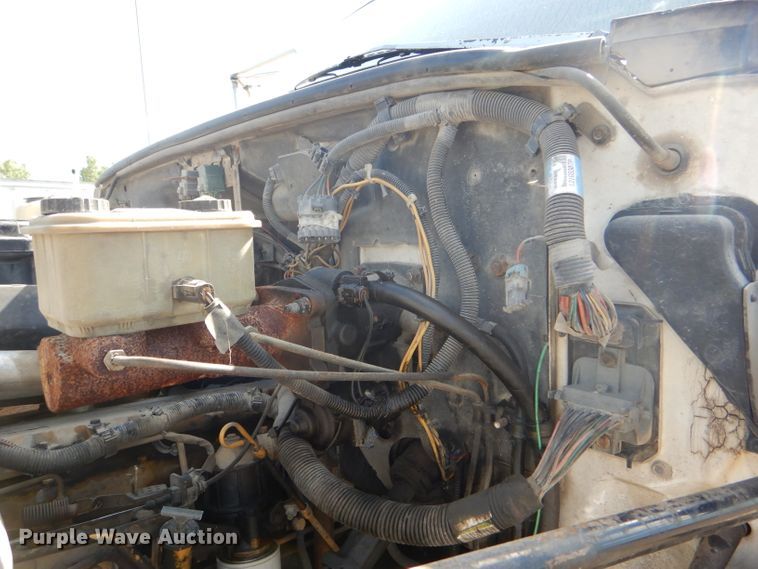 image for item DG4793 1996 Chevrolet Kodiak C6500 truck cab and chassis