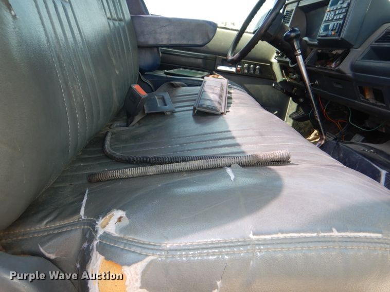 image for item DG4793 1996 Chevrolet Kodiak C6500 truck cab and chassis