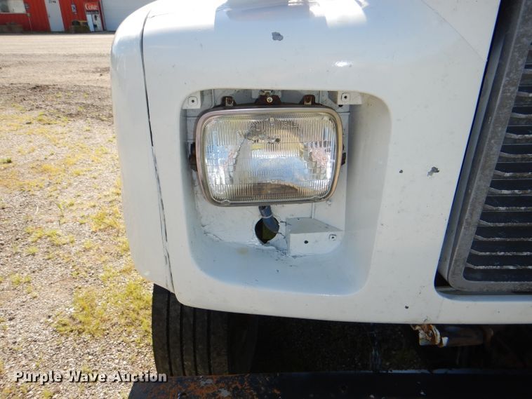 image for item DG4793 1996 Chevrolet Kodiak C6500 truck cab and chassis