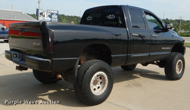 image for item DG4835 2004 Dodge Ram 2500HD Quad Cab pickup truck