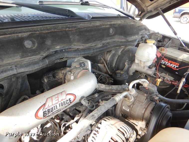 image for item DG4835 2004 Dodge Ram 2500HD Quad Cab pickup truck