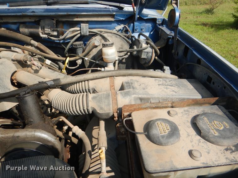 image for item DG4935 1989 Ford F150 XLT pickup truck