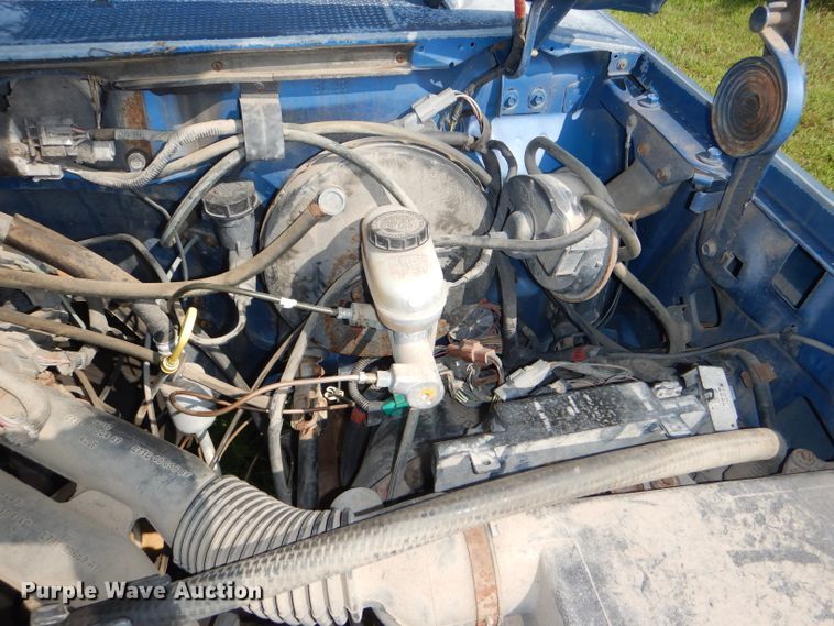 image for item DG4935 1989 Ford F150 XLT pickup truck