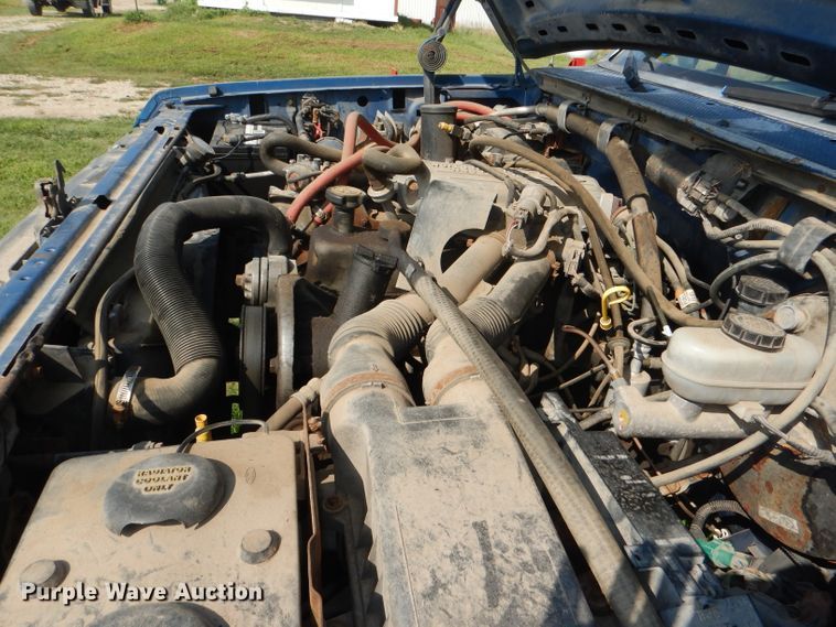 image for item DG4935 1989 Ford F150 XLT pickup truck