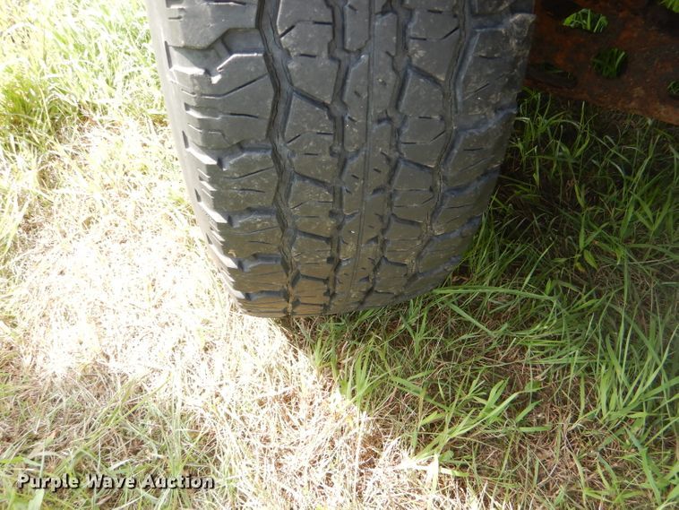 image for item DG4935 1989 Ford F150 XLT pickup truck