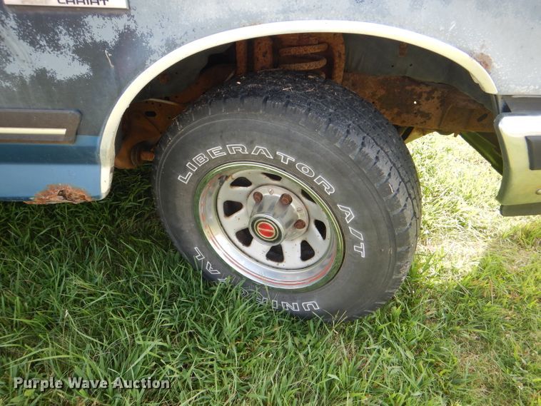 image for item DG4935 1989 Ford F150 XLT pickup truck