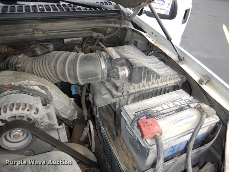 image for item DG4948 2001 Ford F250 Super Duty pickup truck