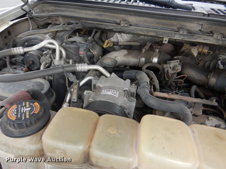 image for item DG4948 2001 Ford F250 Super Duty pickup truck