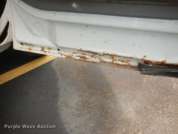 image for item DG4948 2001 Ford F250 Super Duty pickup truck