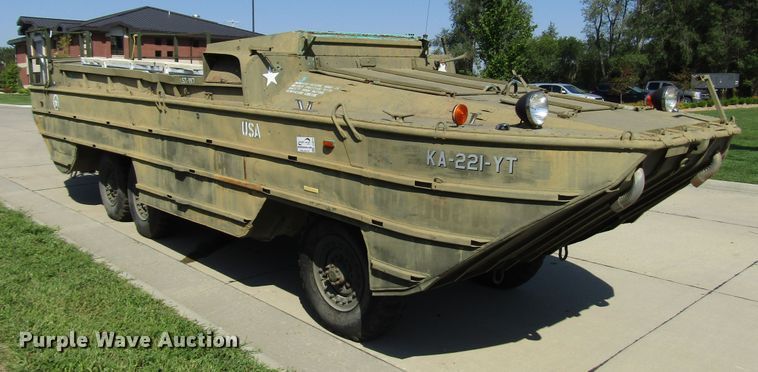 image for item DG8070 1945 GMC DUKW amphibious vehicle