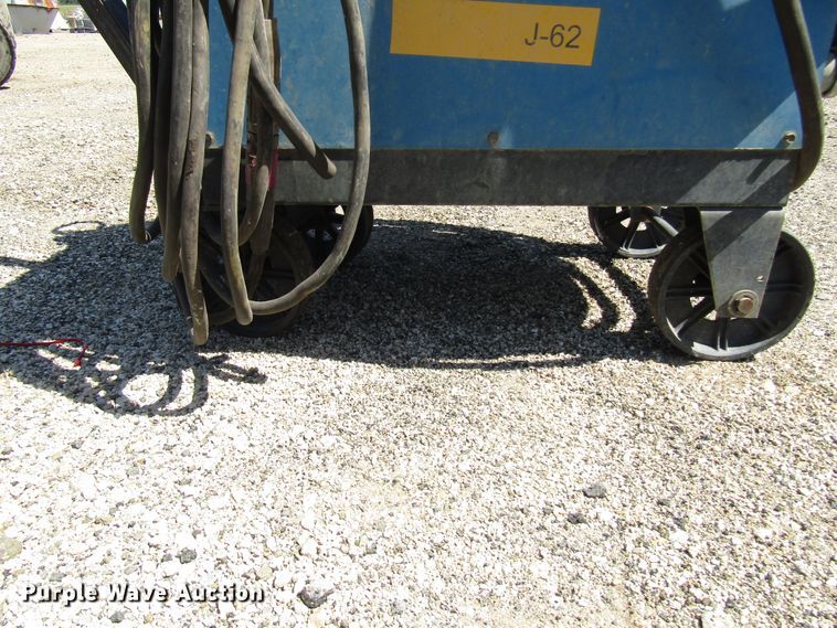 image for item DG8071 Miller Dialarc 250 AC/DC welder