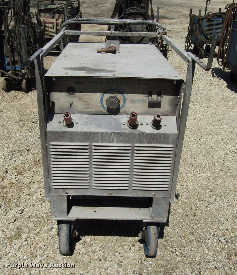 image for item DG8073 Airgo 3-DORS-24-C welder