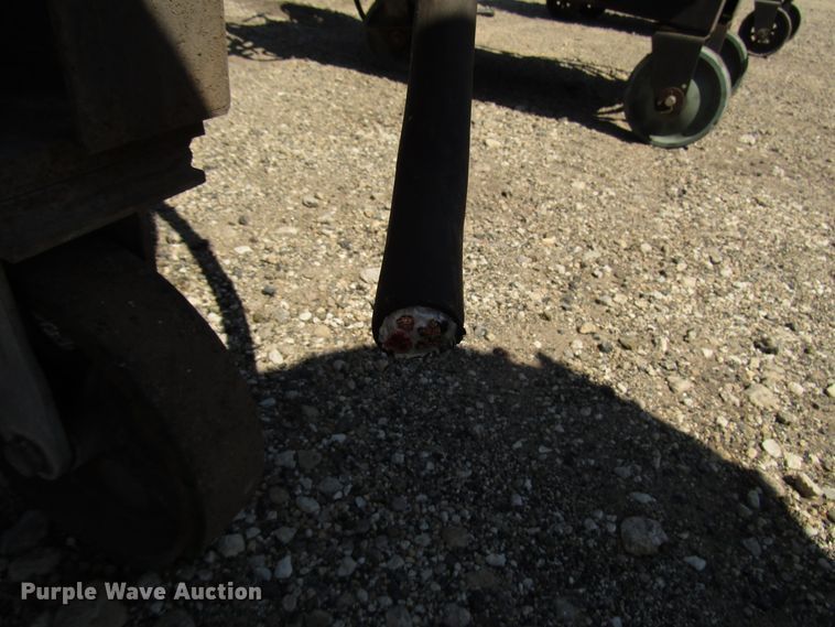 image for item DG8075 (2) Miller SRH333 welders