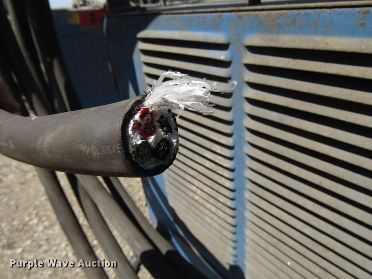 image for item DG8075 (2) Miller SRH333 welders