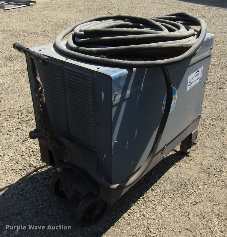 image for item DG8076 Miller Deltaweld 650 welder