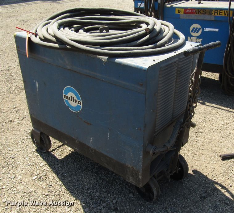 image for item DG8076 Miller Deltaweld 650 welder