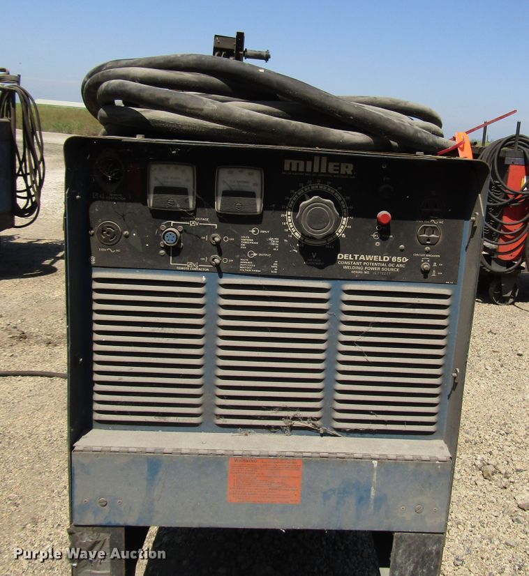 image for item DG8076 Miller Deltaweld 650 welder