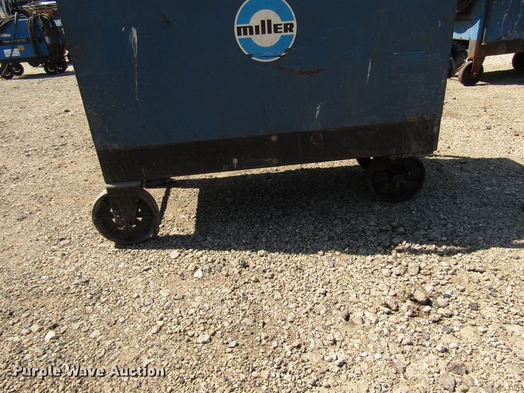 image for item DG8076 Miller Deltaweld 650 welder