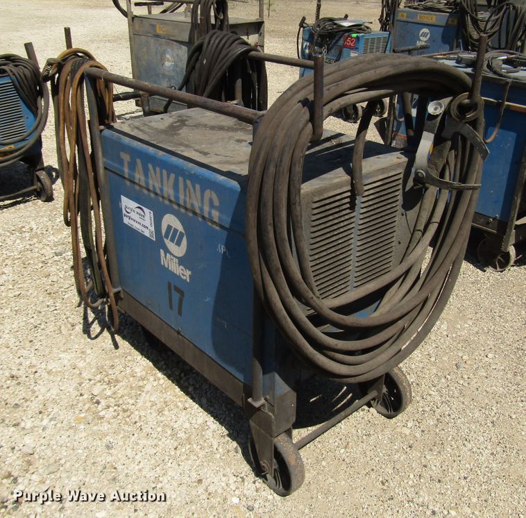 image for item DG8079 Miller SRH333 welder