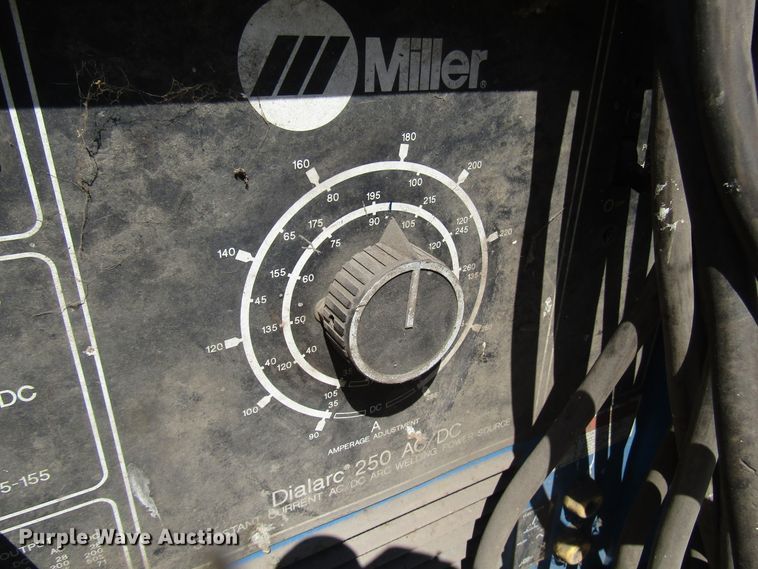 image for item DG8080 Miller Dialarc 250 AC/DC welder