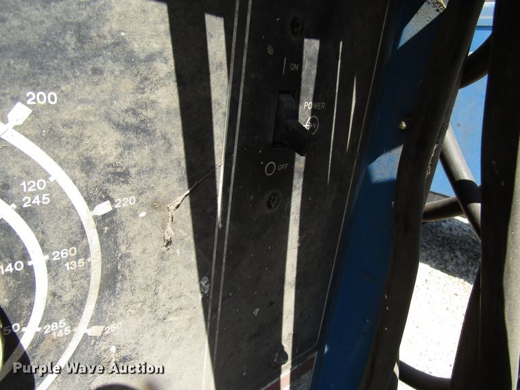 image for item DG8080 Miller Dialarc 250 AC/DC welder