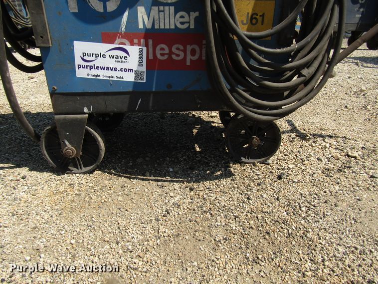 image for item DG8080 Miller Dialarc 250 AC/DC welder
