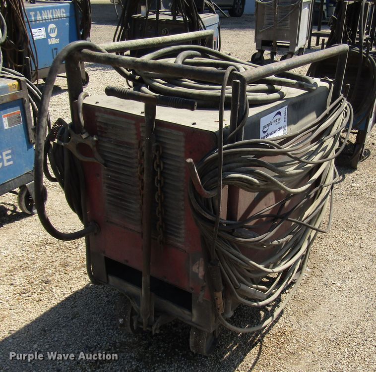 image for item DG8082 Miller SRH444 welder