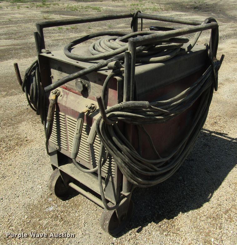 image for item DG8082 Miller SRH444 welder