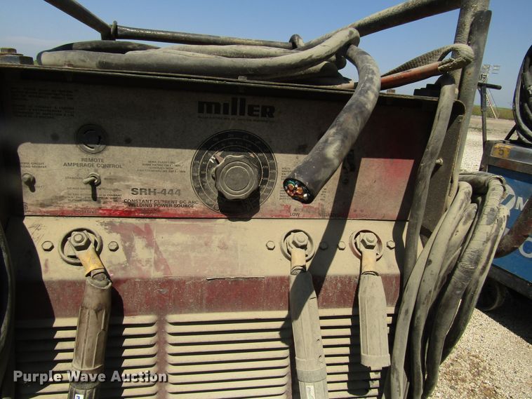 image for item DG8082 Miller SRH444 welder