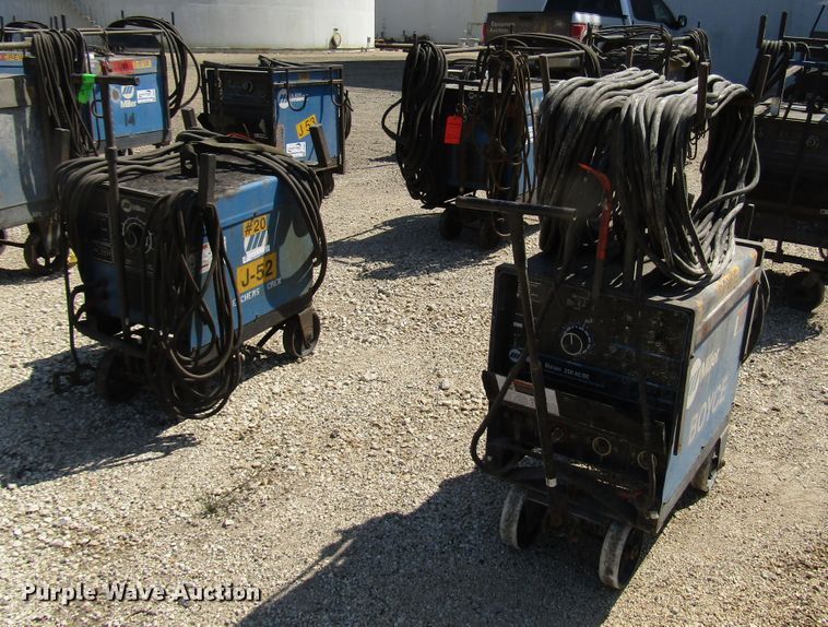 image for item DG8083 (2) Miller Dialarc 250 AC/DC welders