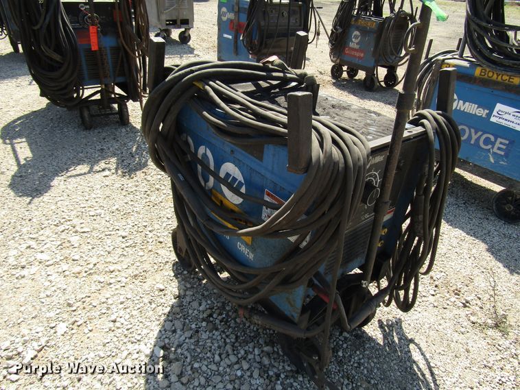 image for item DG8083 (2) Miller Dialarc 250 AC/DC welders