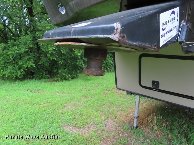 image for item DH0284 2014 Prime Time 295 camper