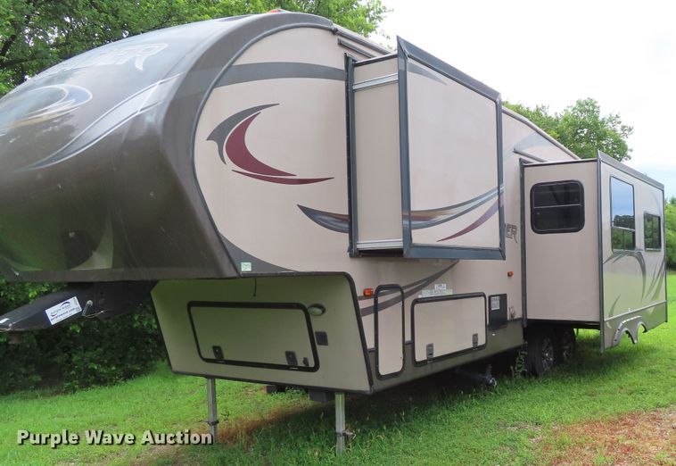 image for item DH0284 2014 Prime Time 295 camper