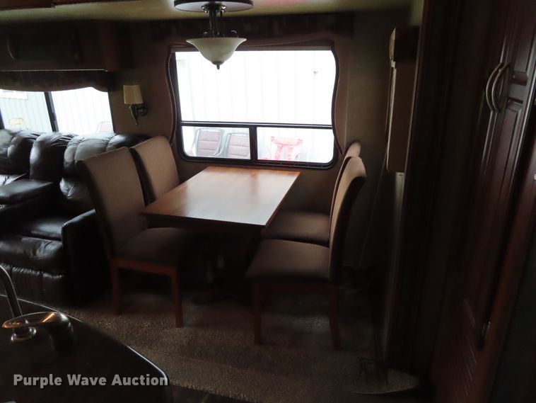 image for item DH0284 2014 Prime Time 295 camper