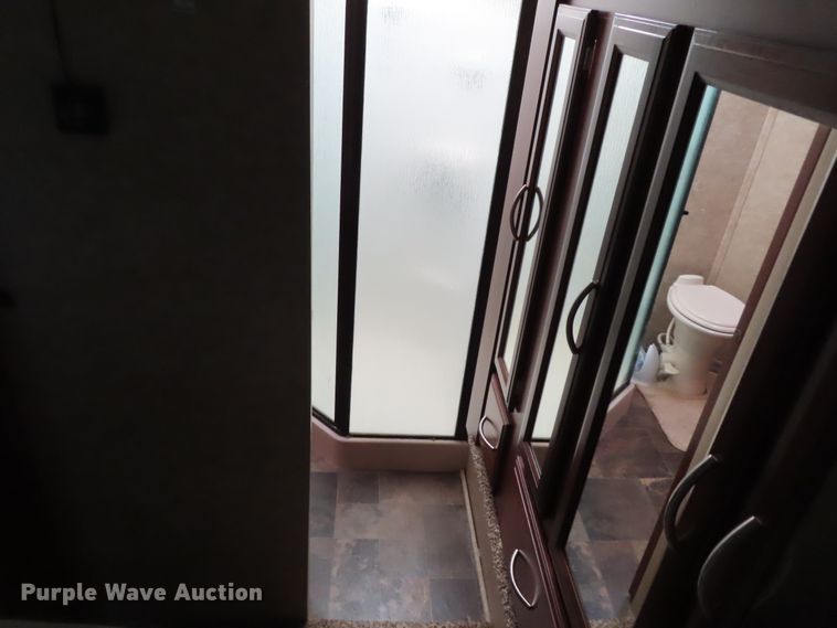 image for item DH0284 2014 Prime Time 295 camper