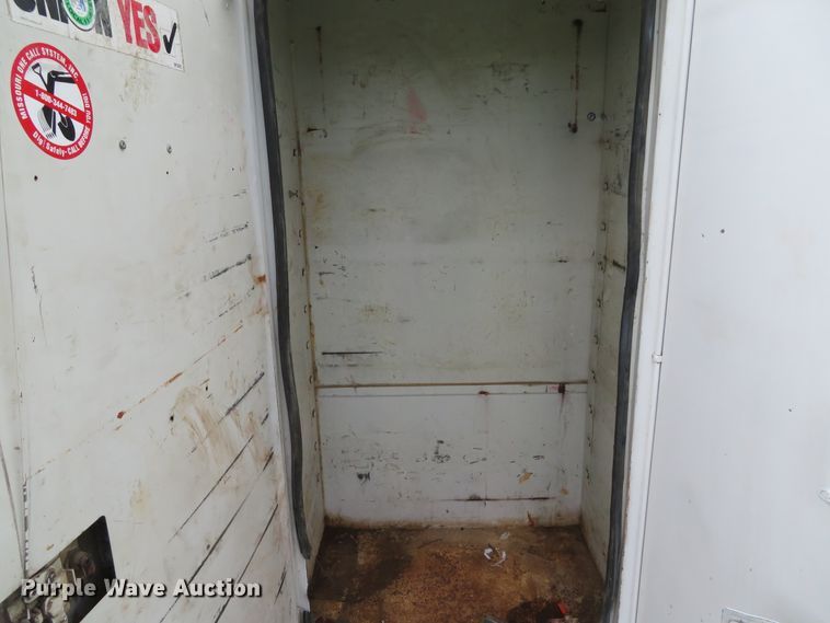 image for item DH1542 2002 Freightliner Business Class M2 service truck