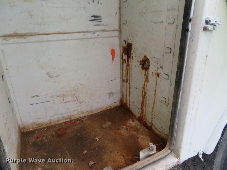 image for item DH1542 2002 Freightliner Business Class M2 service truck