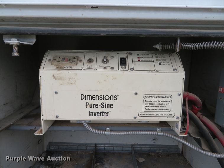 image for item DH1542 2002 Freightliner Business Class M2 service truck