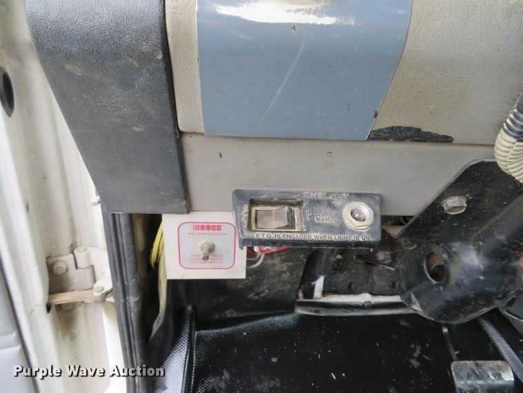 image for item DH1542 2002 Freightliner Business Class M2 service truck