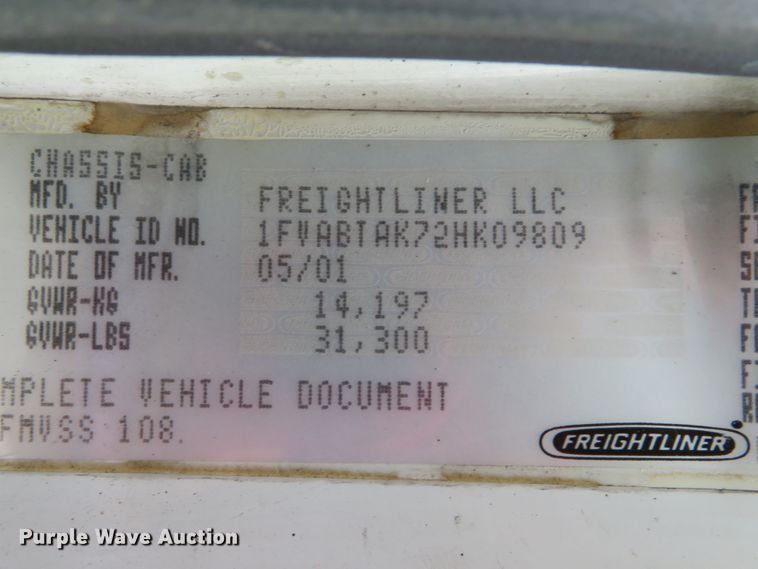 image for item DH1542 2002 Freightliner Business Class M2 service truck