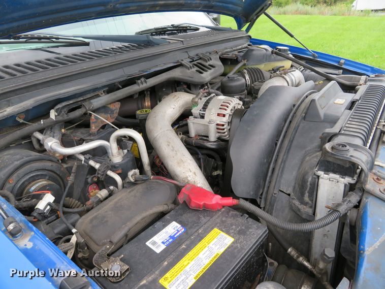 image for item DH1544 2004 Ford F550 Super Duty XL flatbed truck with crane