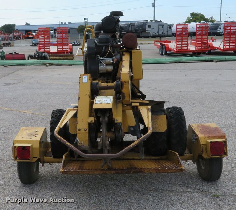 image for item DH1549 2008 Vermeer SC252 stump grinder