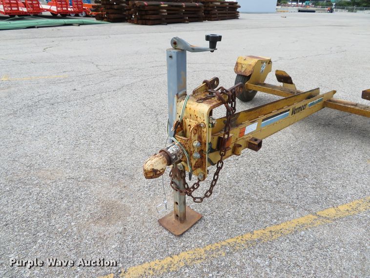 image for item DH1549 2008 Vermeer SC252 stump grinder