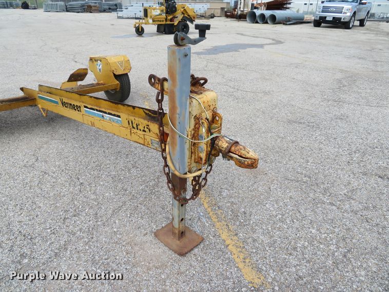 image for item DH1549 2008 Vermeer SC252 stump grinder