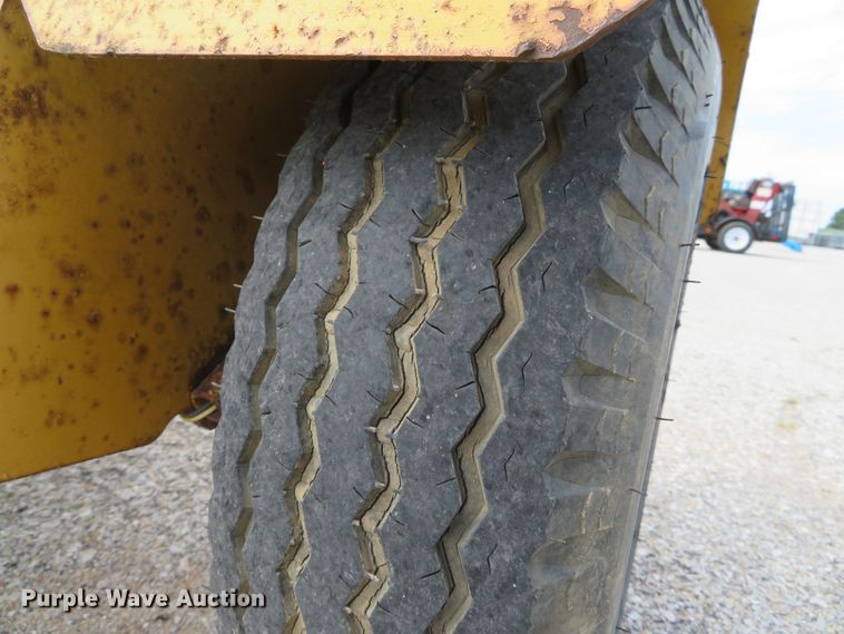 image for item DH1549 2008 Vermeer SC252 stump grinder