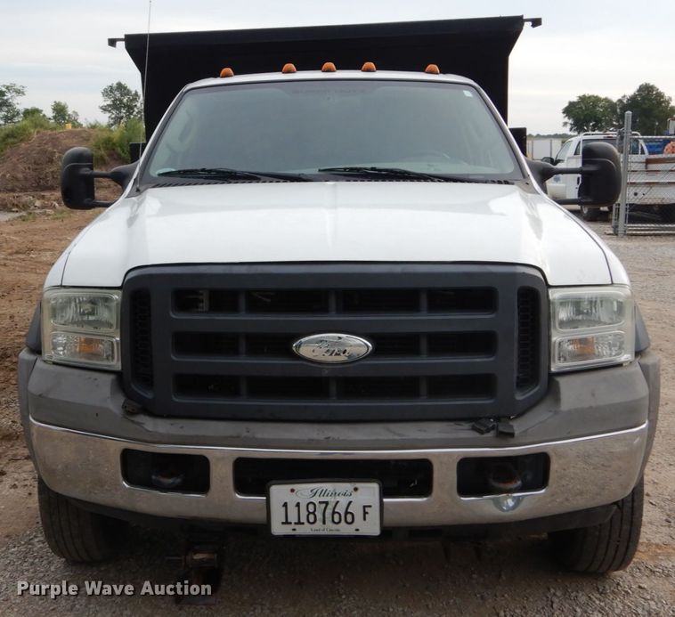 image for item DH2040 2005 Ford F450 Super Duty dump truck