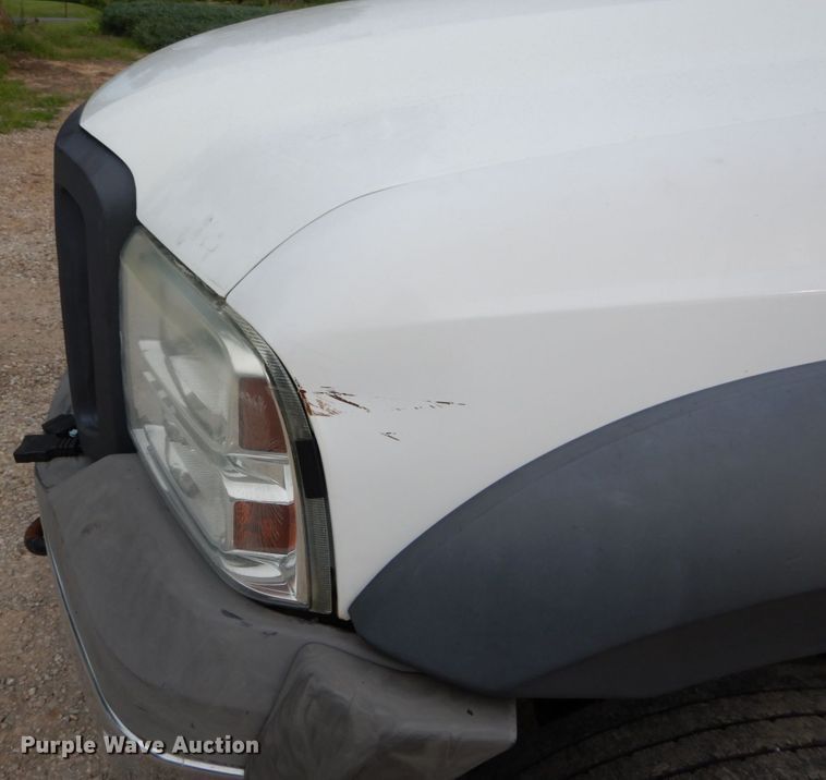 image for item DH2040 2005 Ford F450 Super Duty dump truck